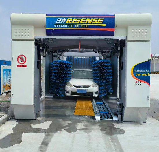 河南安装日森隧道式自动洗车机