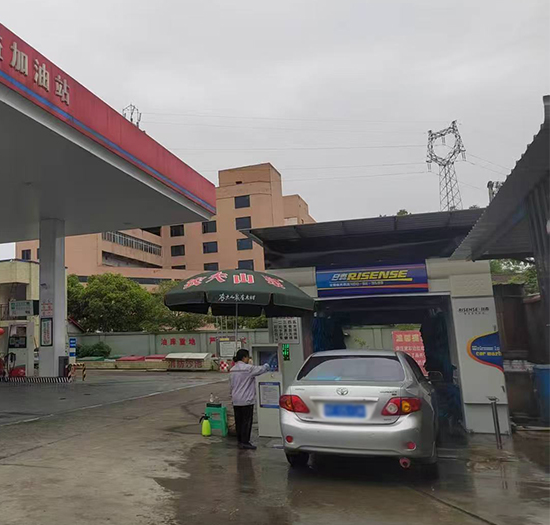 四川加油站安装日森自动洗车机